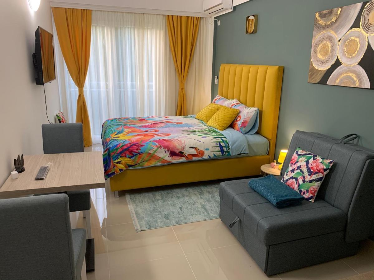 Sea&Center Lux Apartment Бар Екстериор снимка