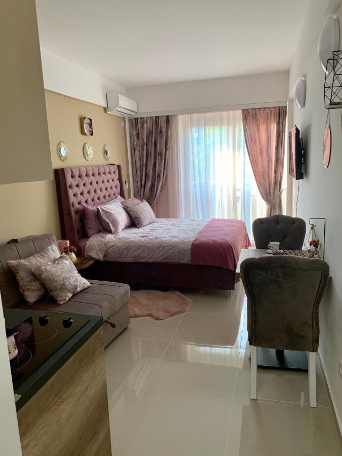 Sea&Center Lux Apartment Бар Екстериор снимка