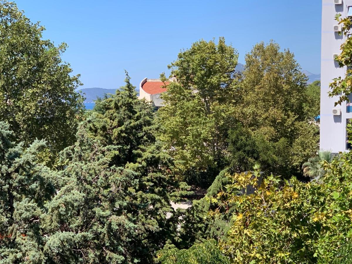 Sea&Center Lux Apartment Бар Екстериор снимка