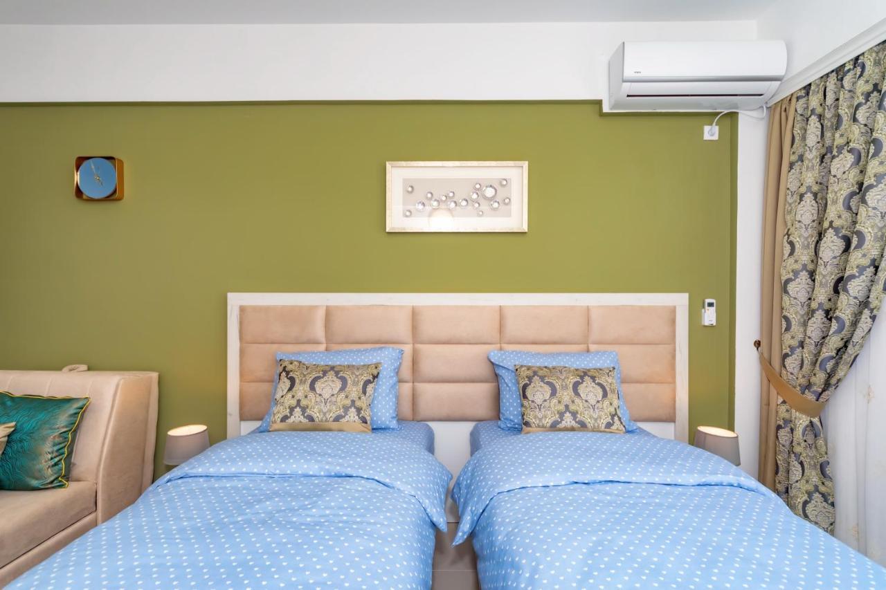 Sea&Center Lux Apartment Бар Екстериор снимка