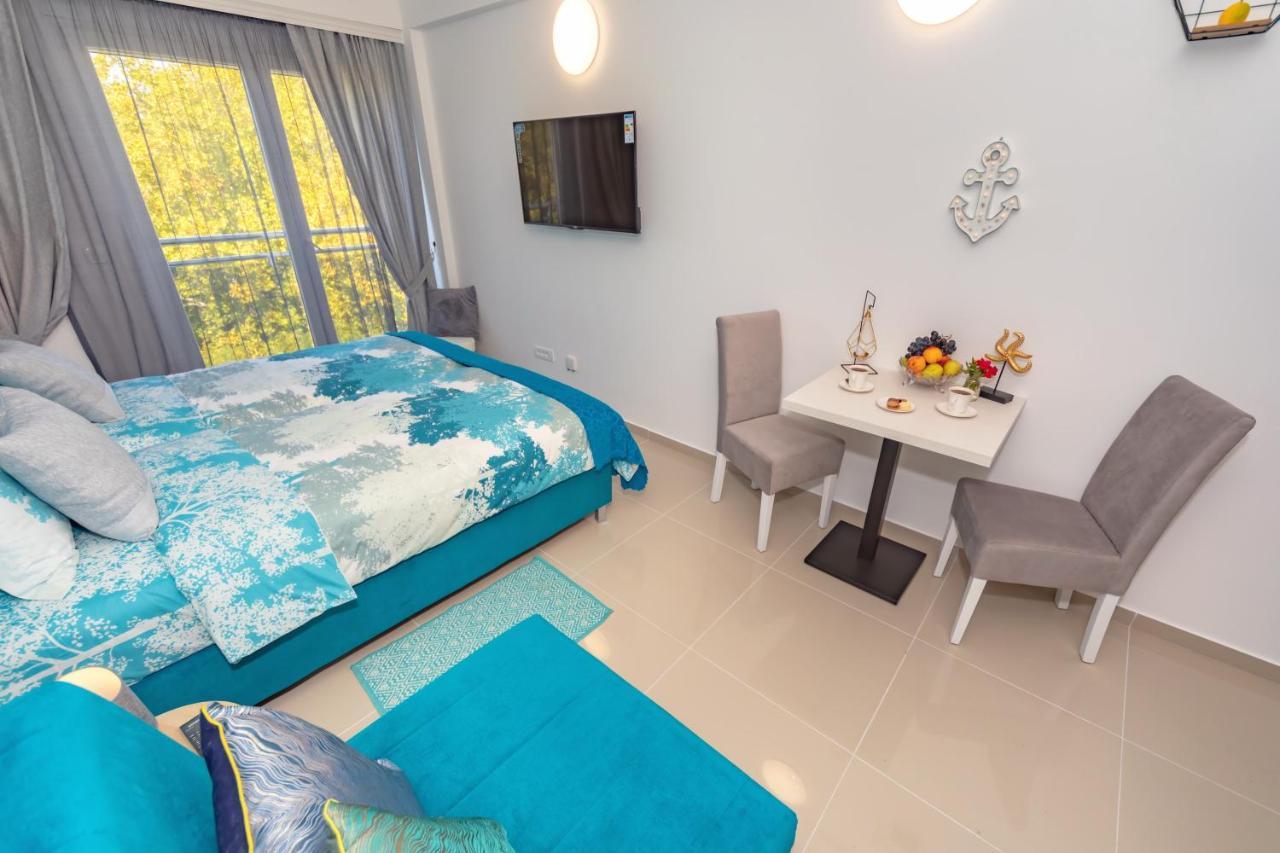 Sea&Center Lux Apartment Бар Екстериор снимка